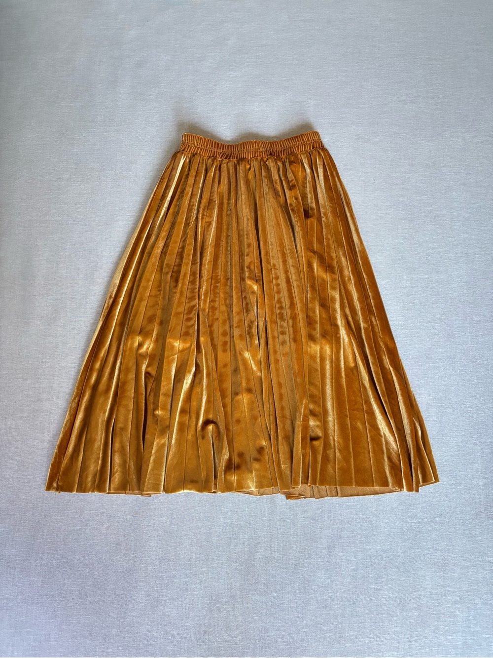 Crushed gold velvet pleated midi skirt loud luxury fairy whimsical XS
